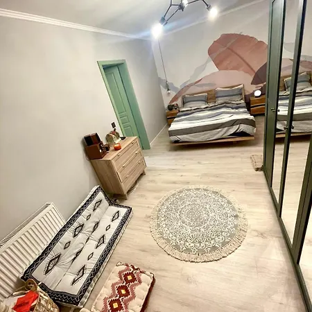 Apartman Lapsus Nest Stylish Retreat In Platinia